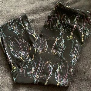 Lularoe Maleficent Halloween Leggings OS One size